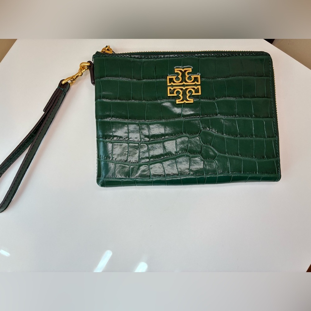 Tory Burch Green Croc-Embossed Large Zip Pouch Wristlet Norwood Green